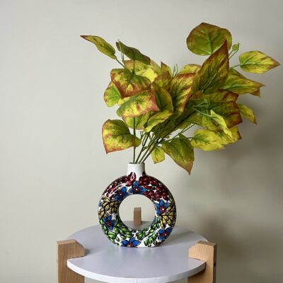 Ceremic Circular Donut Vase